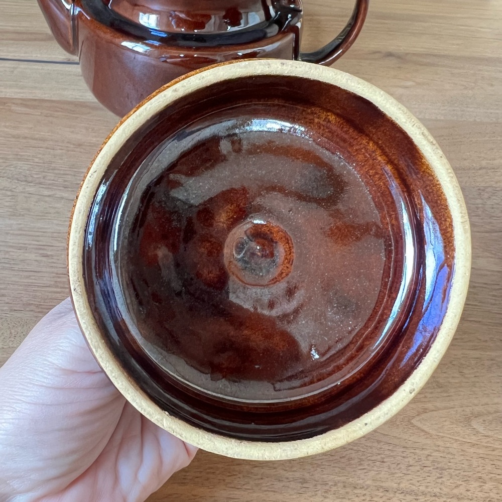 Vintage USA Pottery Brown Coffee Pot Dripolator - Picture 3 of 8